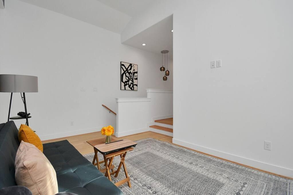יוסטון Blissful Getaway Home With Hot Tub & Backyard Near Downtown מראה חיצוני תמונה